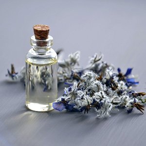 В эфире масло: на что способна ароматерапия и как выбрать нужный запах
