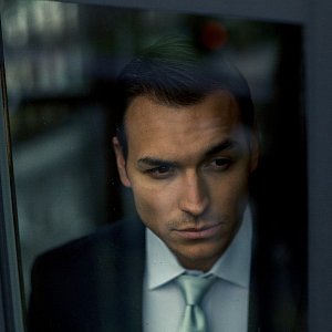 5 очевидных признаков, что ваш мужчина все еще любит свою бывшую