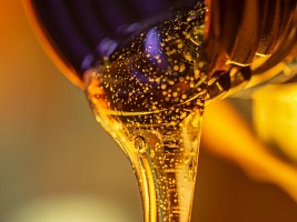 Жирно не будет: топ-6 натуральных и доступных масел для кожи, волос и ногтей