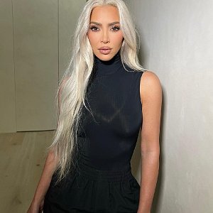 «Молочный блонд»: новый трендовый оттенок этого лета, навеянный окрашиванием Ким Кардашьян