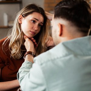 Говорит, что любит: 11 признаков, что мужчина вас на самом деле не ценит