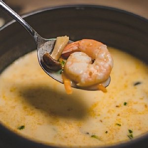 Согреваемся холодными вечерами: 3 рецепта супов от шеф-повара Согреваемся холодными вечерами: 3 рецепта супов от шеф-повара