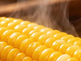 Теплая еда, побольше клетчатки и еще 5 способов предотвратить проблемы с кишечником 