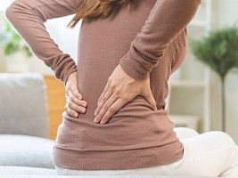 Как болят почки: 12 тревожных симптомов, которые ни с чем не спутать