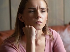 Как распознать ложь, или 7 главных признаков обмана