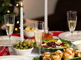 Опасный дуэт: продукты, которые нельзя употреблять с алкоголем