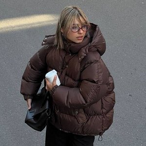 Коричневый — новый черный: теперь и в верхней одежде