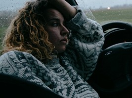 Что такое ангедония, или чем опасно затяжное состояние «так себе»