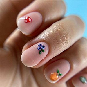 Фруктовый маникюр: как приручить этот тренд Фруктовый маникюр: как приручить этот тренд