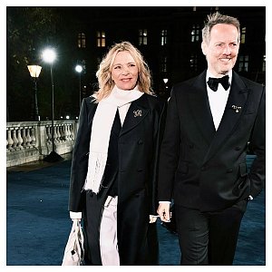 Ким Кэтролл вышла замуж — и сделала это в образе, который войдет в историю моды