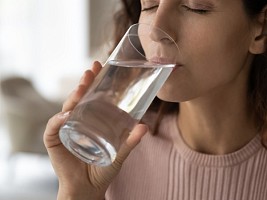 Не надо «пережевывать»! 5 работающих способов снять стресс и восполнить энергию (советует психолог)