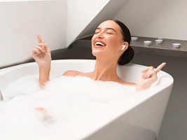 Заниматься сексом, принимать ванну, ходить в баню: что можно, а что нельзя делать во время месячных