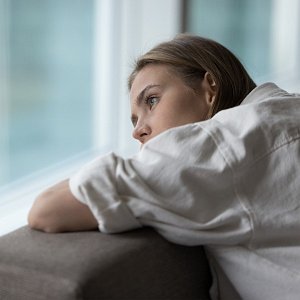 Почему мы не можем забыть некоторых людей: нумерологический взгляд на связь