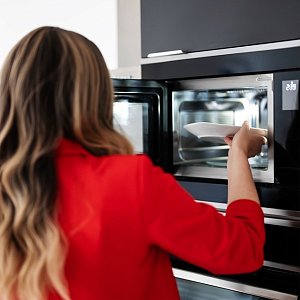 8 продуктов, которые никогда не следует разогревать в микроволновке