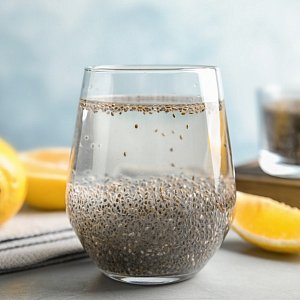 Вода с семенами чиа натощак: польза для похудения или скрытая угроза
