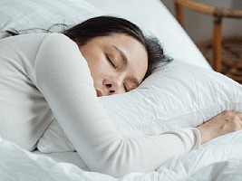 6 гаджетов для спальни, которые помогут лучше выспаться