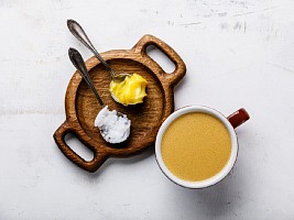 Кето-кофе: чудо-напиток, который помогает худеть и дарит силы на весь день 