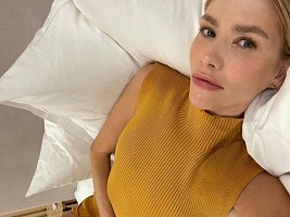 «С правильным ракурсом ты модель!»: Лена Перминова доказала, что у нее есть настоящий, а не «нарисованный» целлюлит