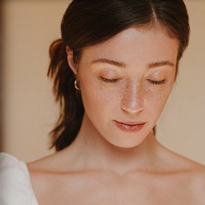 Крепкая связь: насколько важны церамиды для кожи лица 