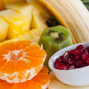 Дефицитный продукт: какие витамины пить осенью, чтобы укрепить иммунитет Дефицитный продукт: какие витамины пить осенью, чтобы укрепить иммунитет