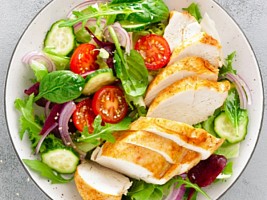 Олимпийская тарелка: что ели атлеты на Олимпиаде в Париже, чтобы поддерживать форму и достигать своих целей