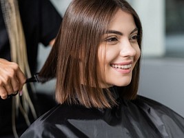 От случайных салонов к family-формату: как меняются привычки россиян в уходе за волосами