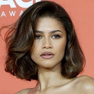 Боб-пузырь: что известно о новой версии стрижки на средней длине