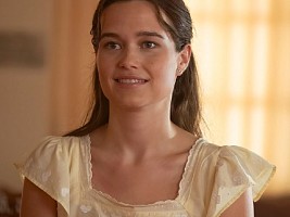 Вдохновленный сериалом «Белый лотос» тренд «щеки-шампанское» 