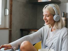 Когда работа перестала быть судьбой: почему зумеры не хотят жить «на заводе до пенсии»