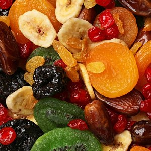 Есть ли польза в сухофруктах: неожиданная правда о любимых продуктах