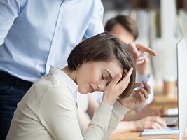 «Ненавижу свою работу, но уволиться не могу»: что делать?