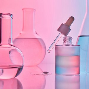 Пептиды, безоперационная блефаропластика, плацентарная терапия: делимся новостями из мира косметологии