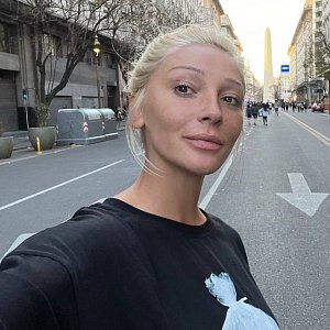 Белковая королева: Настя Ивлеева рассказала об особенностях своего рациона, с помощью которого поддерживает вес 55 кг Белковая королева: Настя Ивлеева рассказала об особенностях своего рациона, с помощью которого поддерживает вес 55 кг