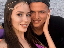 «Они разные»: мать Дмитрия Тарасова заявила, что Анастасия Костенко ее сыну не подходит