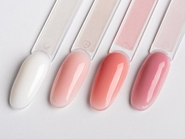 Водяные ногти: альтернатива молочному и мыльному маникюру