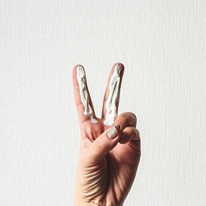 Как подобрать солнцезащитное средство для жирной кожи?