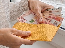 Деньги утекают незаметно: как перестать покупать лишнее и наконец начать копить