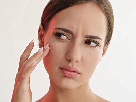 Лекарства от аллергии и душ : 8 неожиданных вещей, которые портят кожу